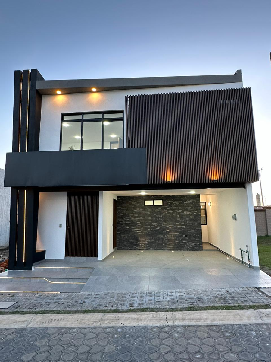 Casa en venta en Lomas de Angelópolis, San Andrés Cholula — foto 1 de 9