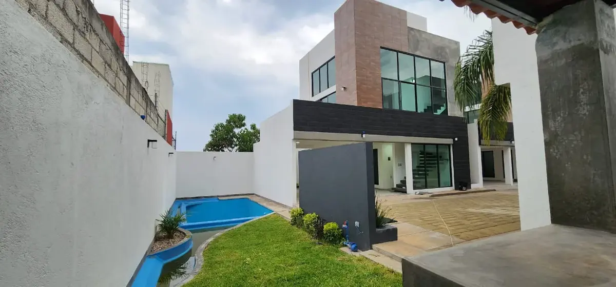 Casa en venta en Ahuatepec, Cuernavaca — foto 1 de 14