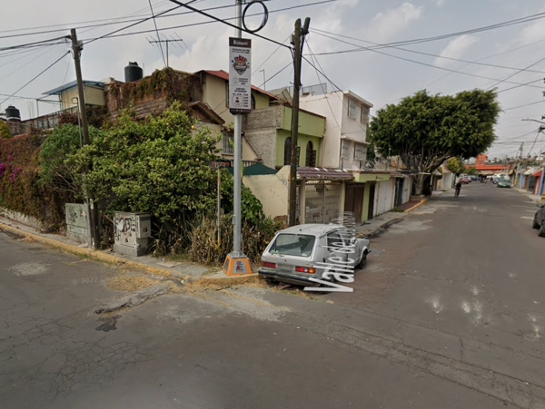 Casa en venta en Fuentes de Aragon, Ecatepec de Morelos — foto 2 de 35