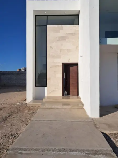 Casa en venta en Ampliación Senderos, Torreón — foto 2 de 11