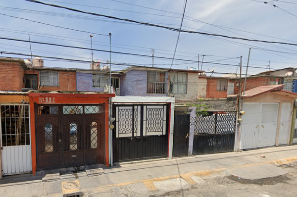 Casa en venta en Jardines de los Báez 1a Sección, Ecatepec de Morelos — foto 3 de 55
