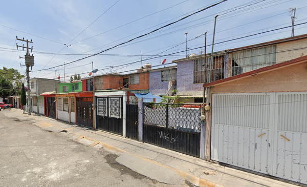 Casa en venta en Jardines de los Báez 1a Sección, Ecatepec de Morelos — foto 2 de 55