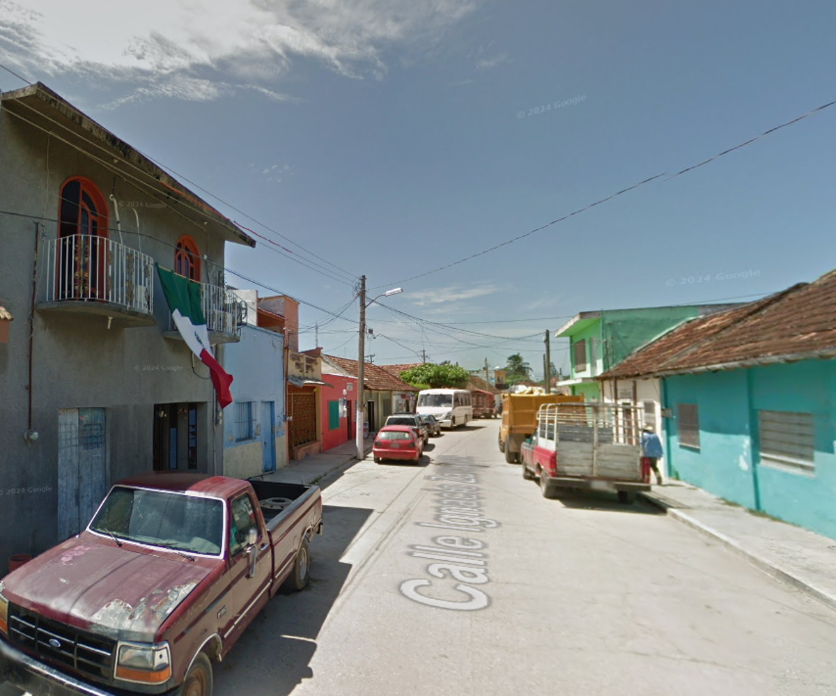 Casa en venta en Palizada Centro, Palizada — foto 1 de 11