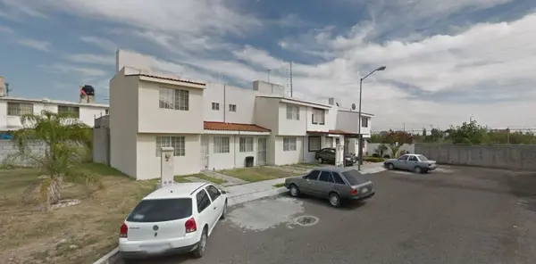 Casa en venta en La Toscana Residencial, Celaya — foto 3 de 10