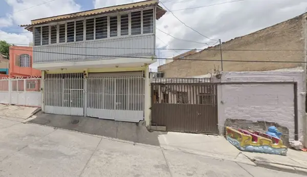 Casa en venta en Lazaro Cardenas, San Pedro Tlaquepaque — foto 2 de 10