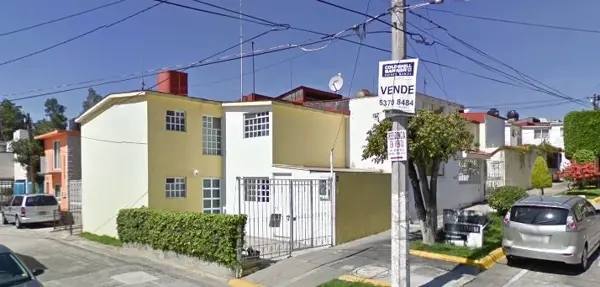 Casa en venta en Ciudad Satelite, Naucalpan de Juárez — foto 2 de 8