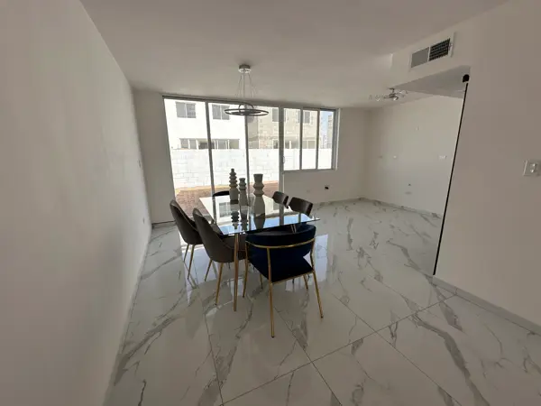 Casa en venta en Quinta Granada, Mexicali — foto 3 de 12