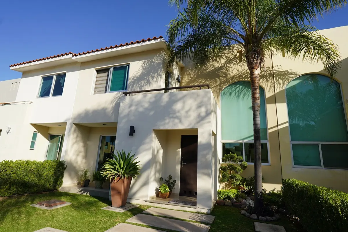 Casa en venta en Pedregal del Gigante, León — foto 1 de 11