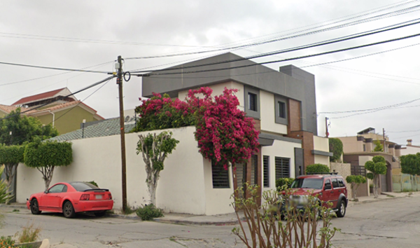 Casa en venta en Maestros Universitarios, Tijuana — foto 2 de 8