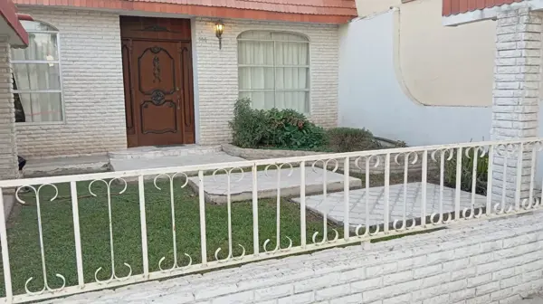 Casa en venta en Las Margaritas, Torreón — foto 2 de 35