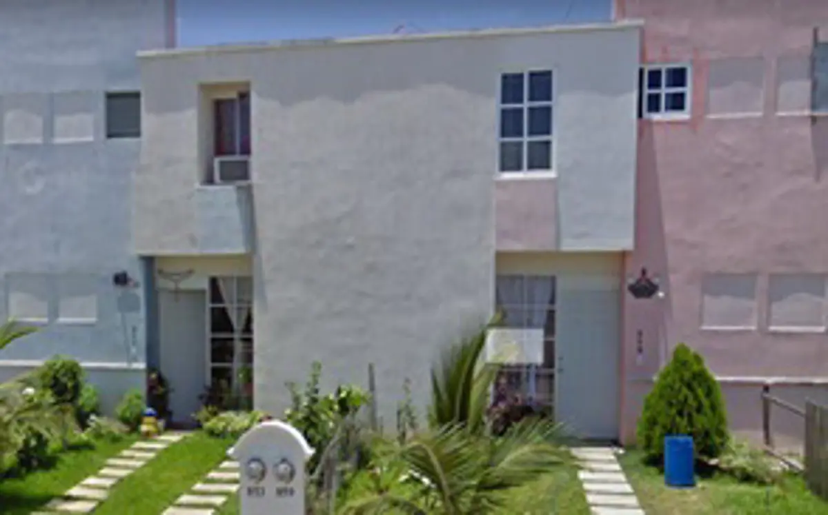 Casa en venta en La Guadalupana, Solidaridad — foto 1 de 9