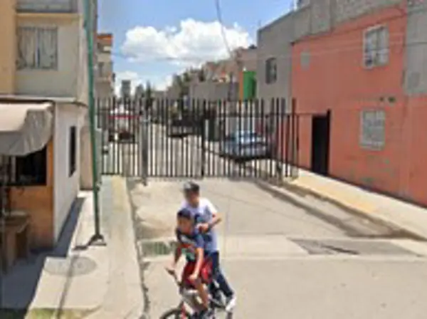 Casa en venta en San Vicente Chicoloapan de Juárez Centro, Chicoloapan — foto 2 de 7