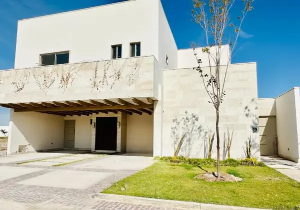 Casa en venta en La Cava, Gómez Palacio — foto 2 de 25