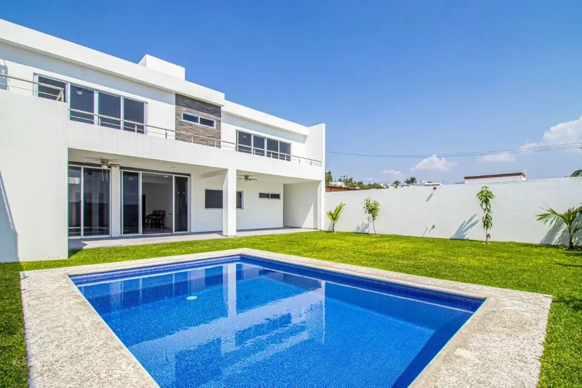 Casa en venta en Burgos Bugambilias, Temixco — foto 1 de 18