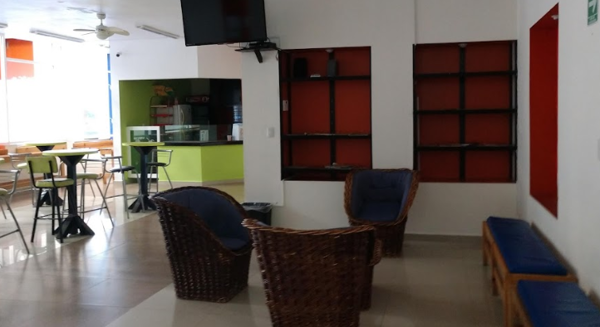 Local en venta en Granjas Banthi, San Juan del Río — foto 2 de 17