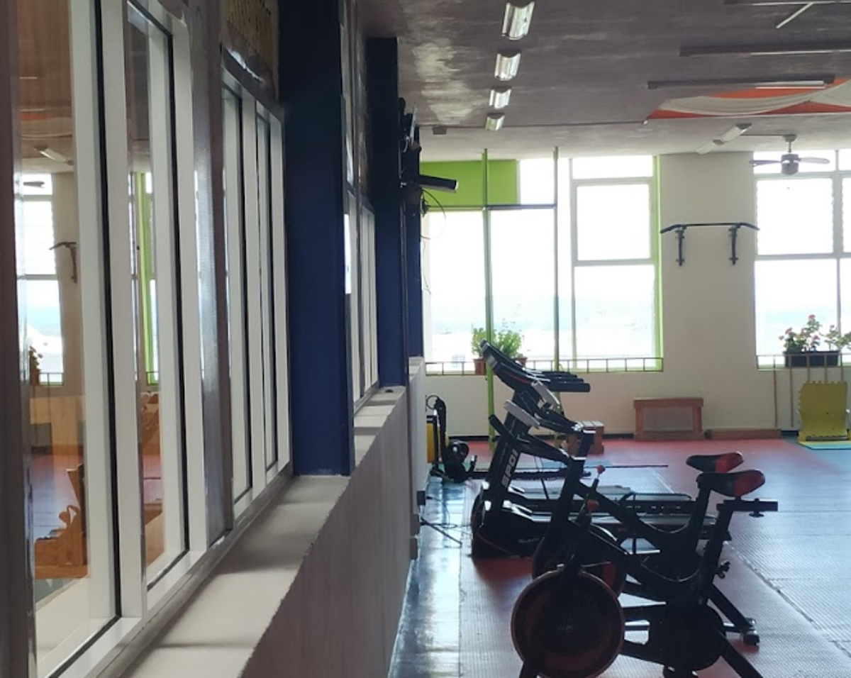 Local en venta en Granjas Banthi, San Juan del Río — foto 1 de 17