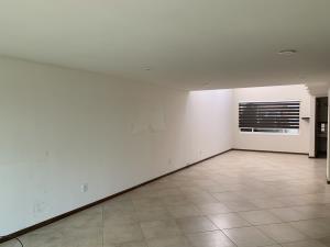 Casa en venta en Bosque de los Encinos, Ocoyoacac — foto 2 de 15