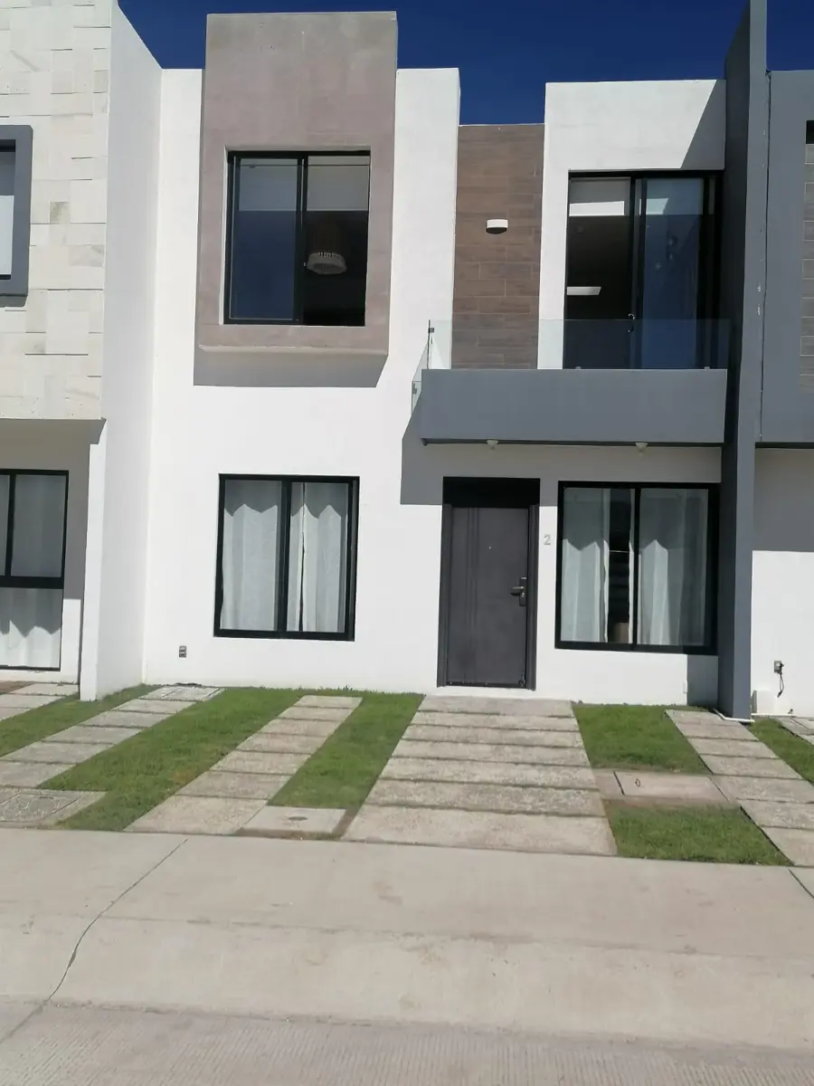 Casa en venta en Centro, San Juan del Río — foto 1 de 32