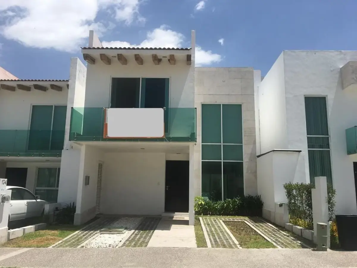 Casa en renta en Lomas de Angelópolis, San Andrés Cholula — foto 1 de 15