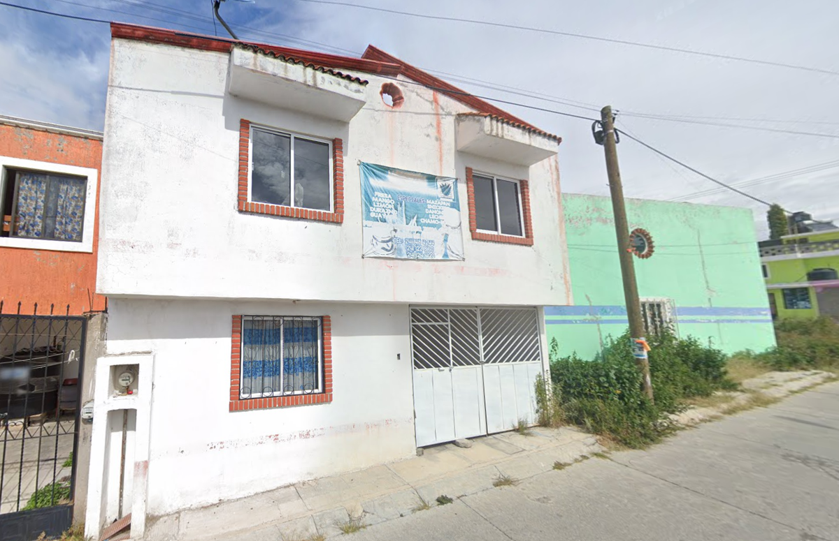 Casa en venta en Coporo y Cerro Azul, Apizaco — foto 1 de 35
