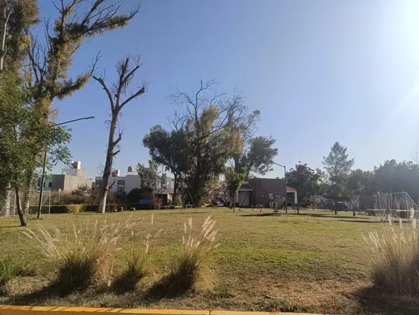 Terreno en venta en Villas de Bernalejo, Irapuato — foto 2 de 11