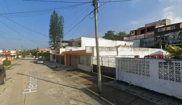 Casa en venta en Infonavit Vista al Mar, Coatzacoalcos — foto 3 de 10
