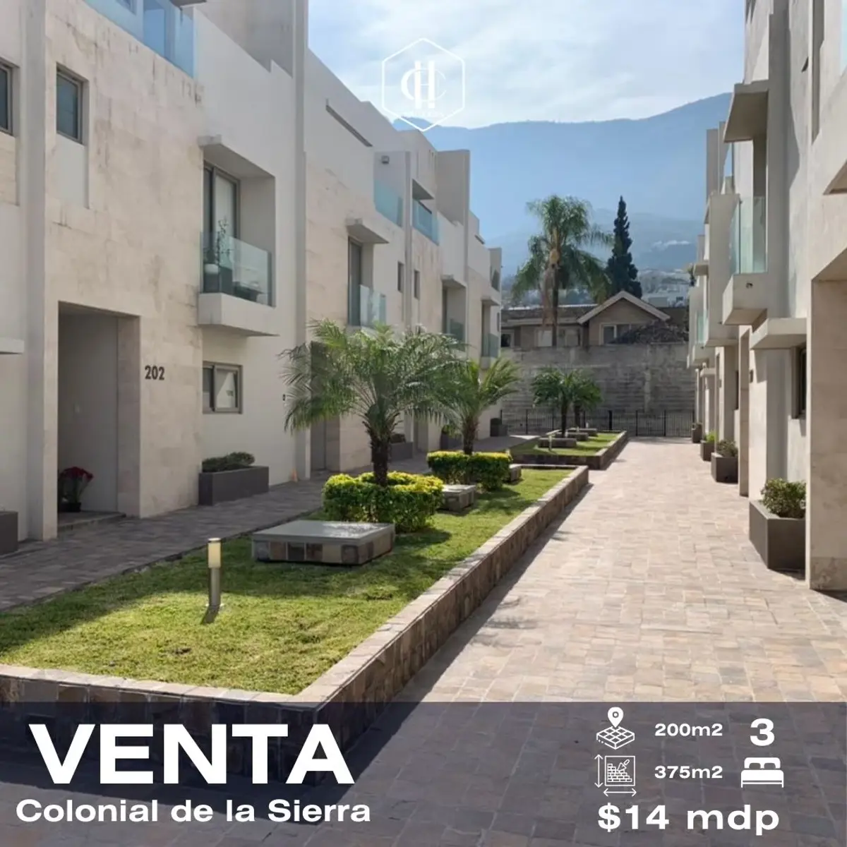 Casa en venta en Jardines Coloniales, San Pedro Garza García — foto 1 de 12