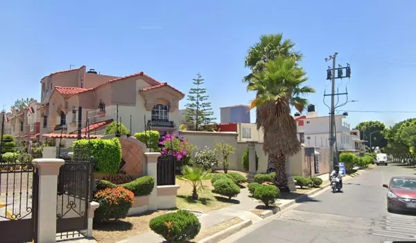 Casa en venta en Urbi Quinta Montecarlo, Cuautitlán Izcalli — foto 3 de 5