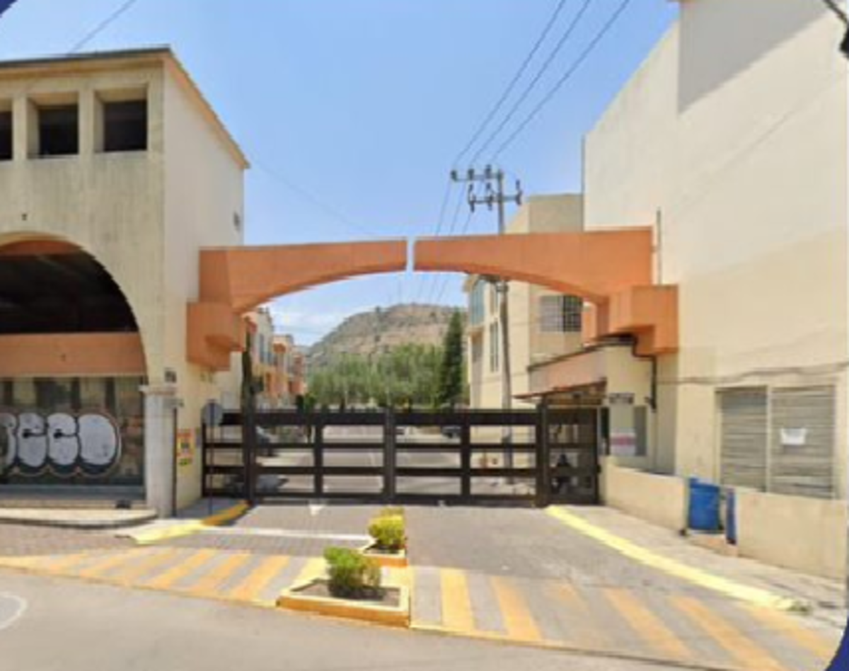 Casa en venta en La Cañada, Tlalnepantla de Baz — foto 1 de 4