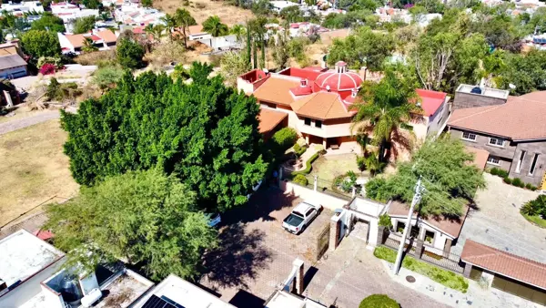 Casa en renta en Balcones del Campestre, León — foto 2 de 28