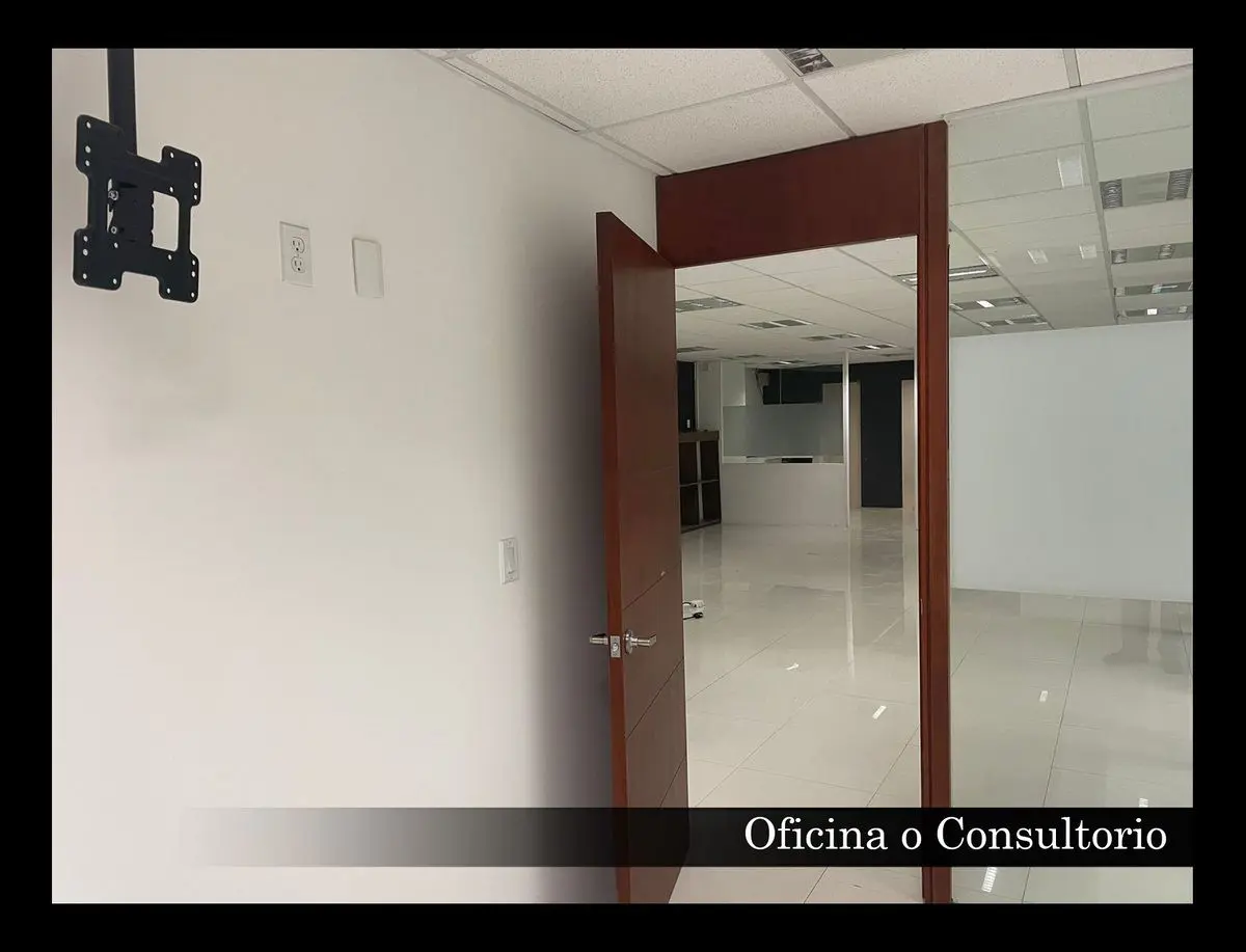 Oficina en renta en Bosque de las Lomas, Miguel Hidalgo — foto 1 de 9