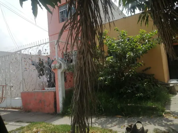Casa en venta en Hacienda Santa Fe, Tlajomulco de Zúñiga — foto 2 de 8