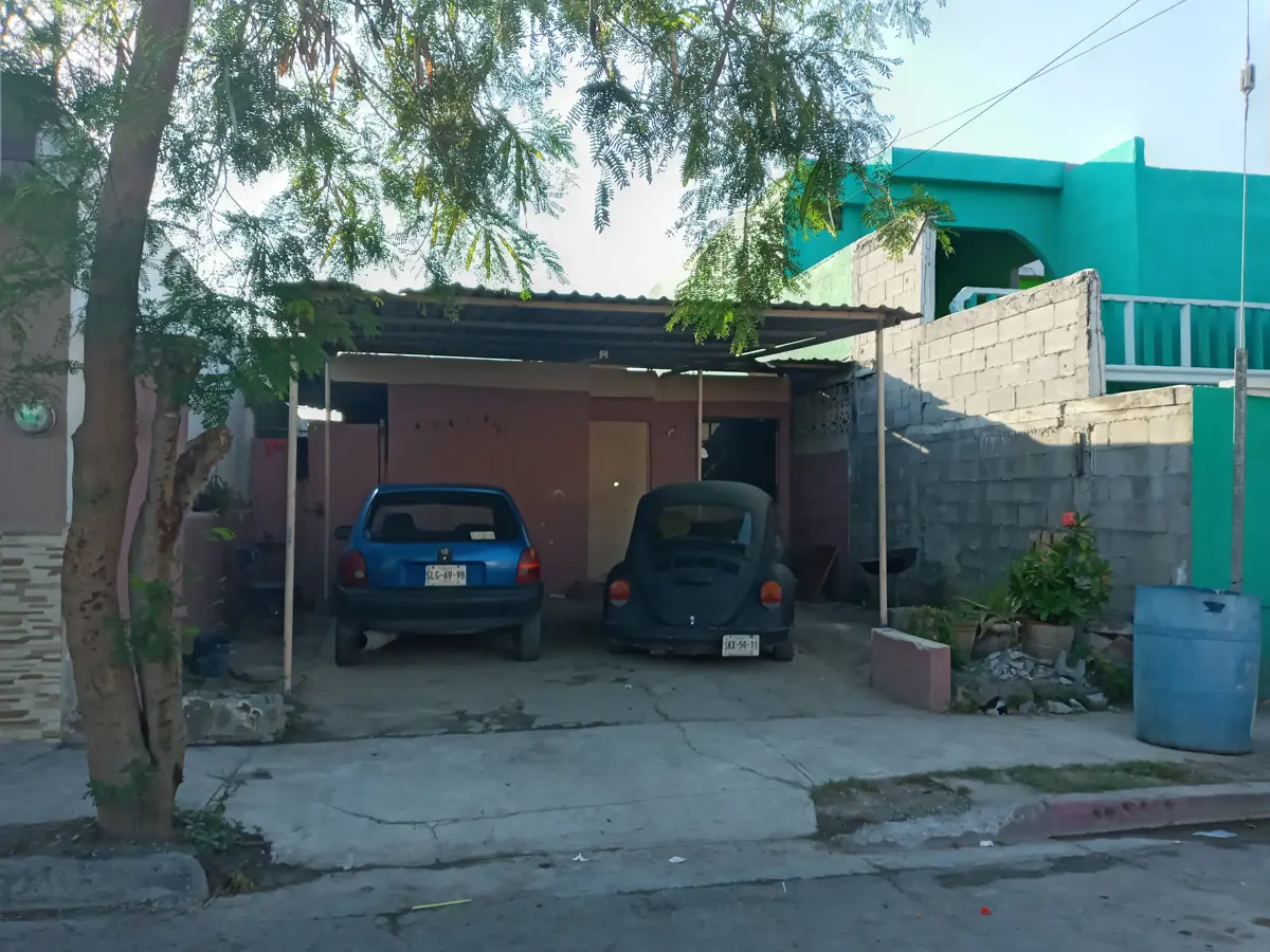 Casa en venta en José Luis Lozano, Cadereyta Jiménez — foto 1 de 13