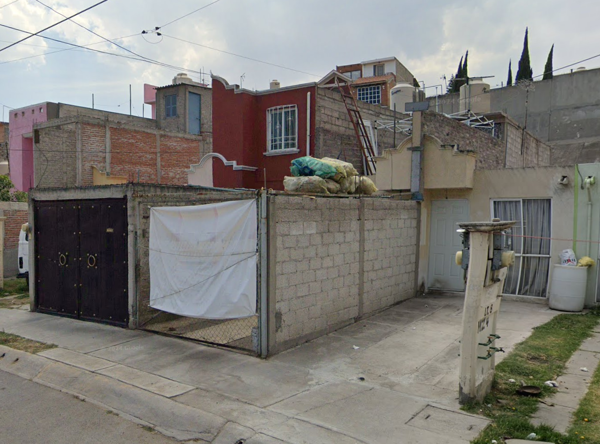 Casa en venta en Real de San Martín, Valle de Chalco Solidaridad — foto 3 de 45