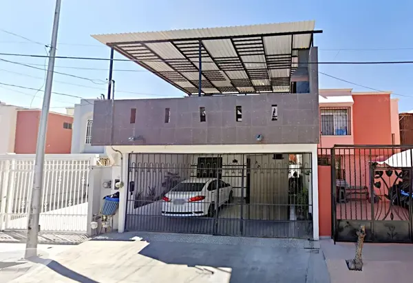 Casa en venta en Roble San Nicolas, San Nicolás de los Garza — foto 2 de 7