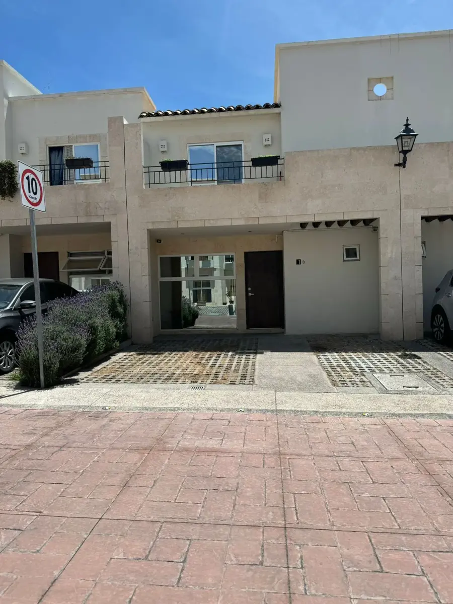 Casa en venta en Ricardo Flores Magon, Querétaro — foto 1 de 19