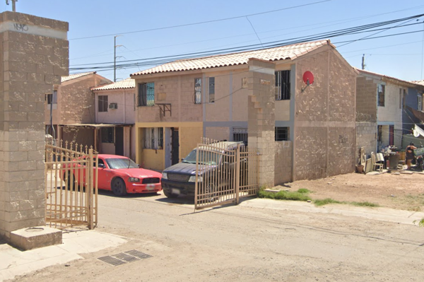 Casa en venta en Porticos del Valle, Mexicali — foto 3 de 10