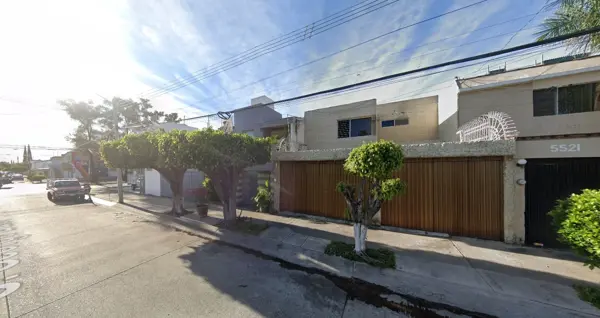 Casa en venta en La Estancia, Zapopan — foto 3 de 12