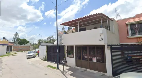 Casa en venta en Colinas del Carmen, León — foto 2 de 5