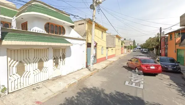 Casa en venta en Consejo Agrarista Mexicano, Iztapalapa — foto 2 de 9