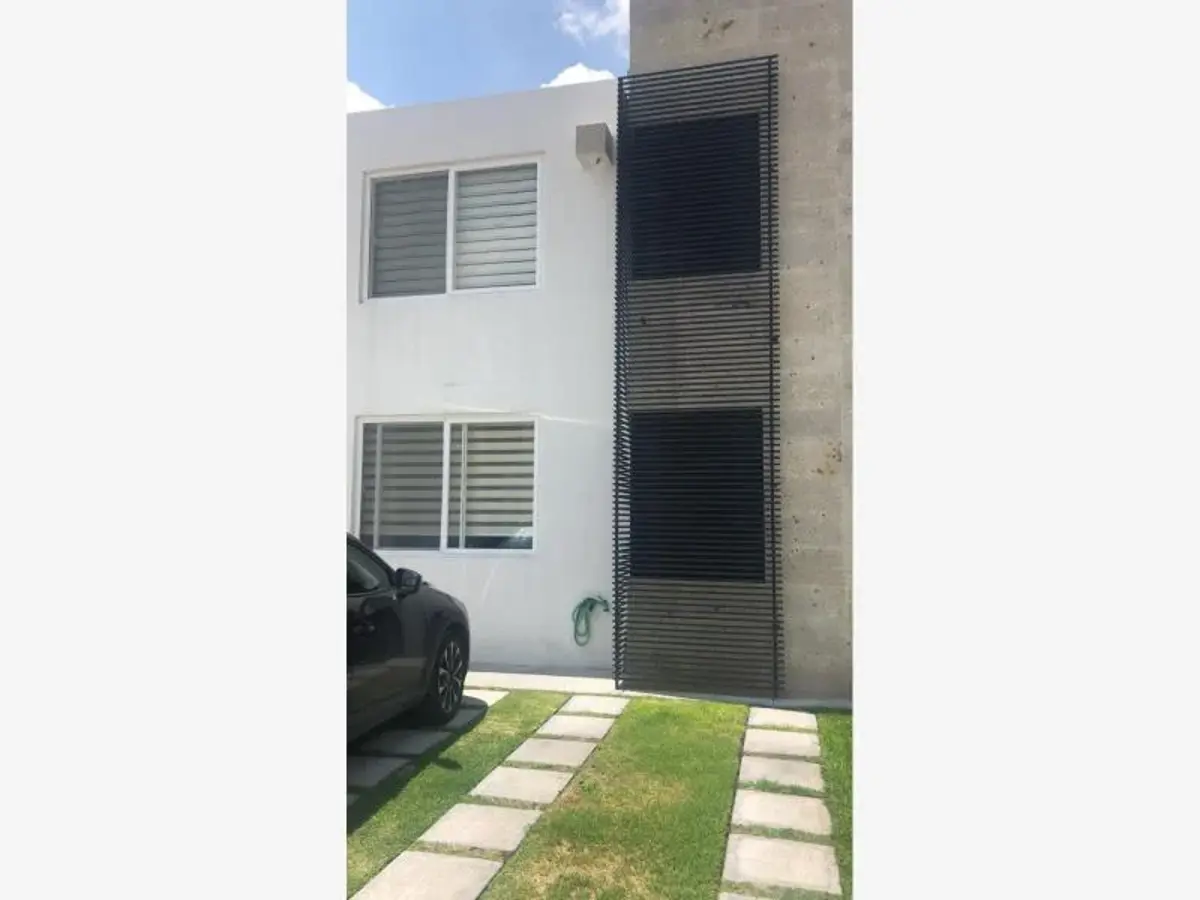 Departamento en renta en Paseos del Bosque, Corregidora — foto 1 de 18