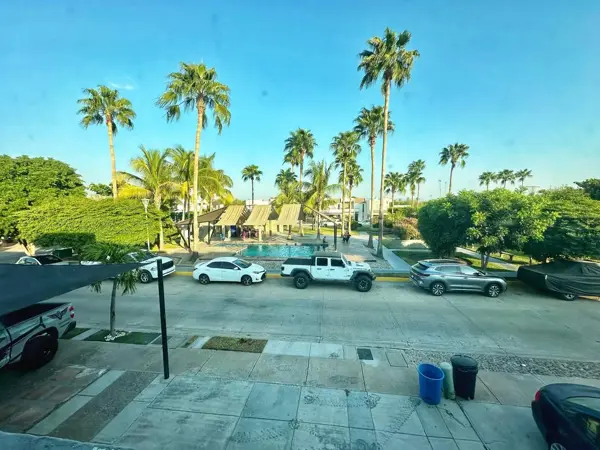 Casa en venta en Villas Del Rio, Culiacán — foto 2 de 32
