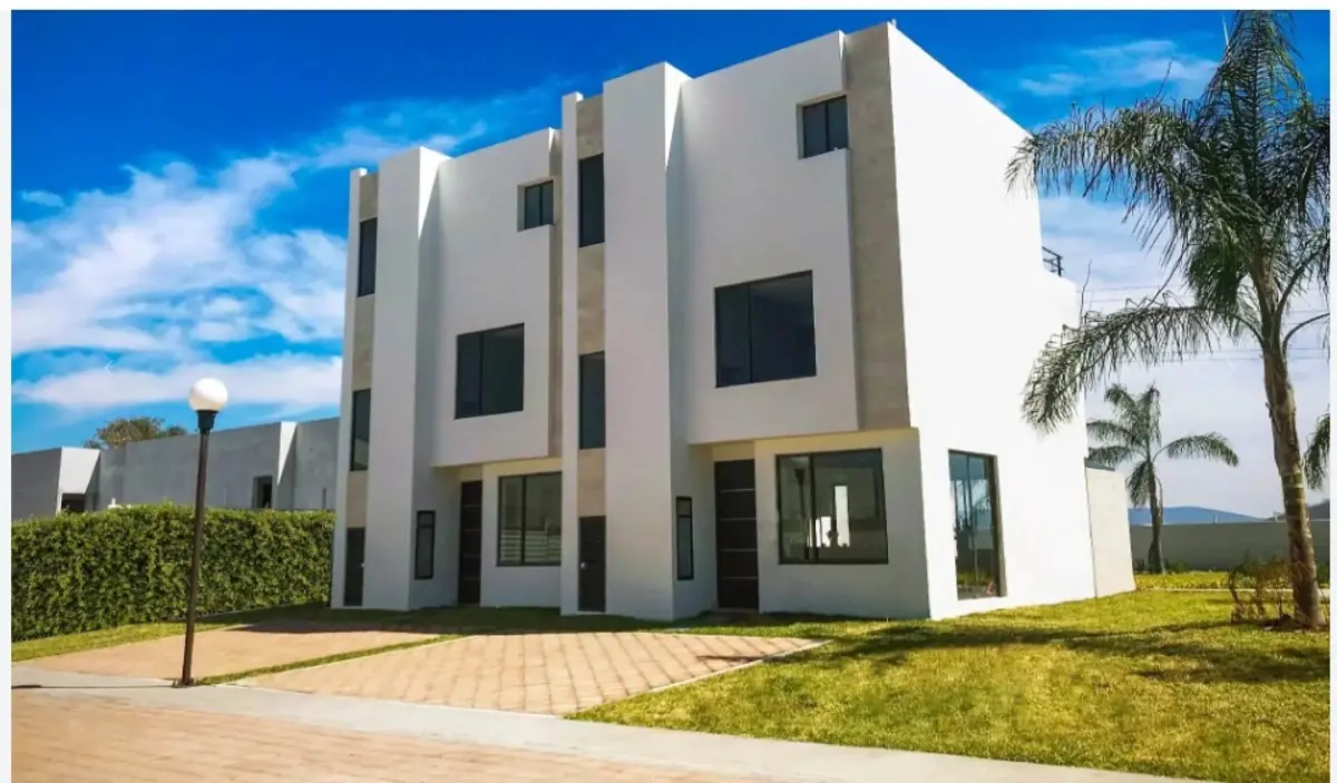 Casa en venta en Club de Golf Santa Fe, Xochitepec — foto 1 de 29