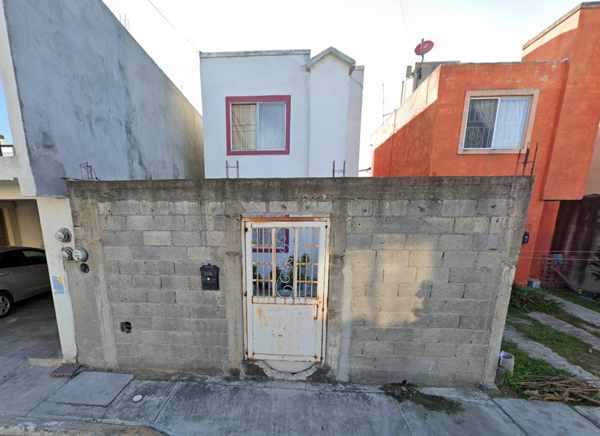 Casa en venta en Jardines de Champayán 1, Tampico — foto 2 de 30