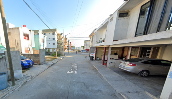 Casa en venta en Jardines de Champayán 1, Tampico — foto 3 de 30