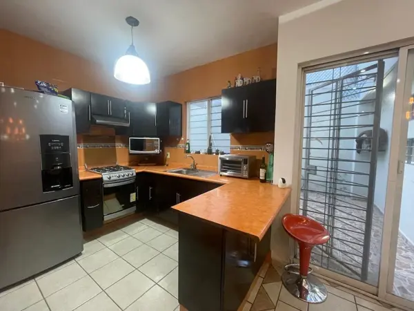 Casa en venta en Real de Tesistán, Zapopan — foto 3 de 14