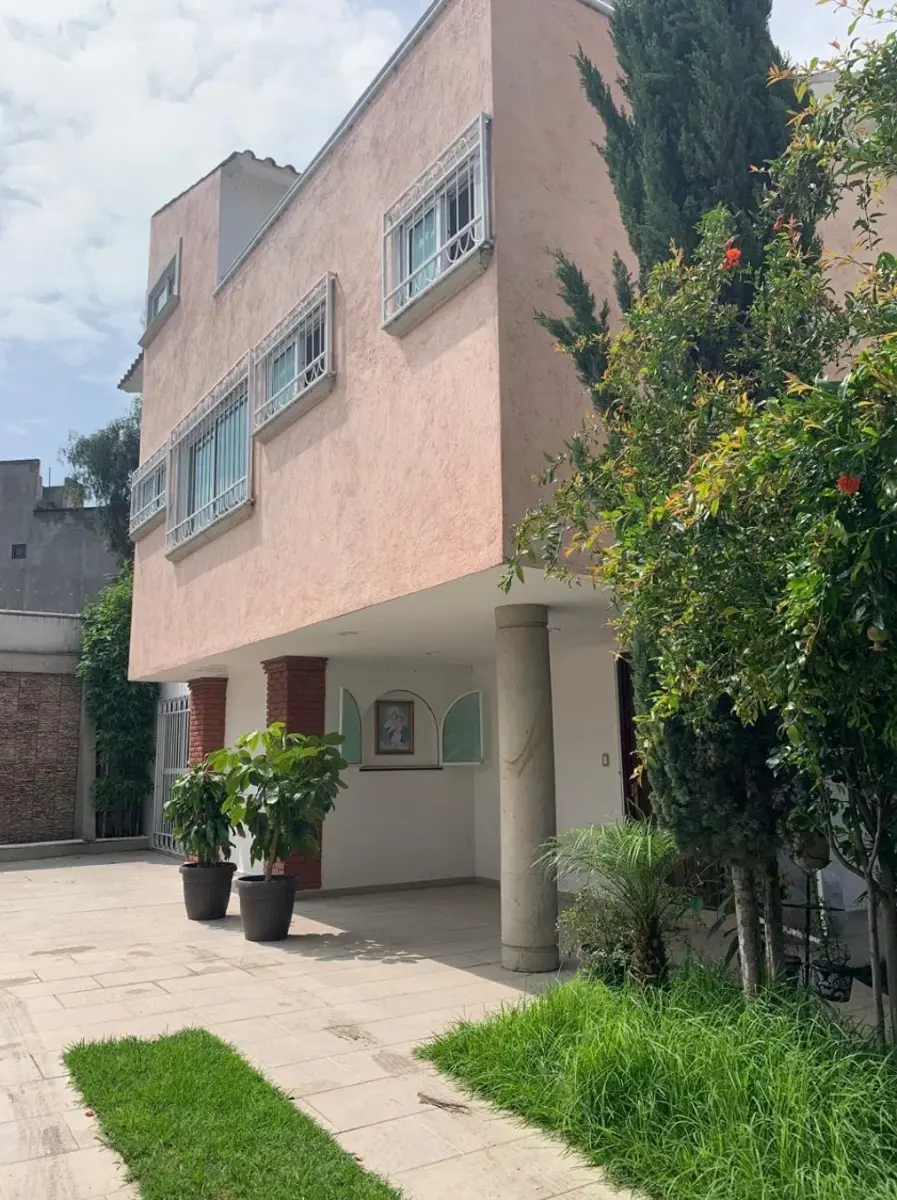 Casa en venta en Ejidos de San Pedro Mártir, Tlalpan — foto 1 de 31