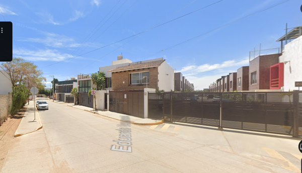 Casa en venta en Jardines Residencial, Santa Cruz Xoxocotlán — foto 2 de 8