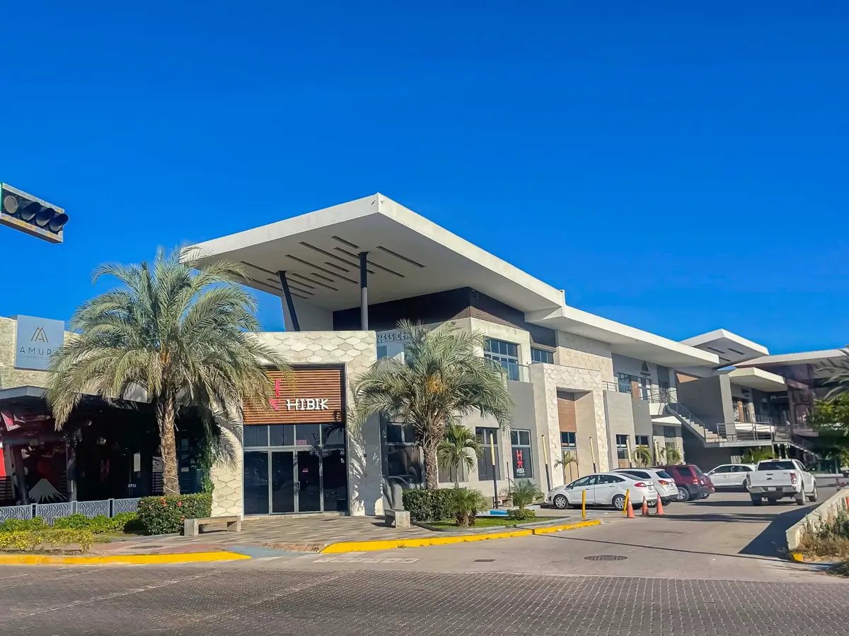 Local en venta en Marina Mazatlan, Mazatlán — foto 1 de 18