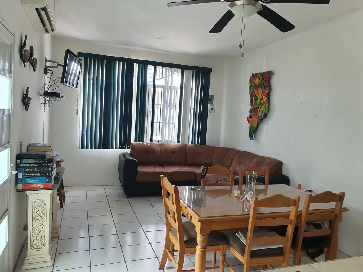 Casa en renta en Soleares, Manzanillo — foto 1 de 20